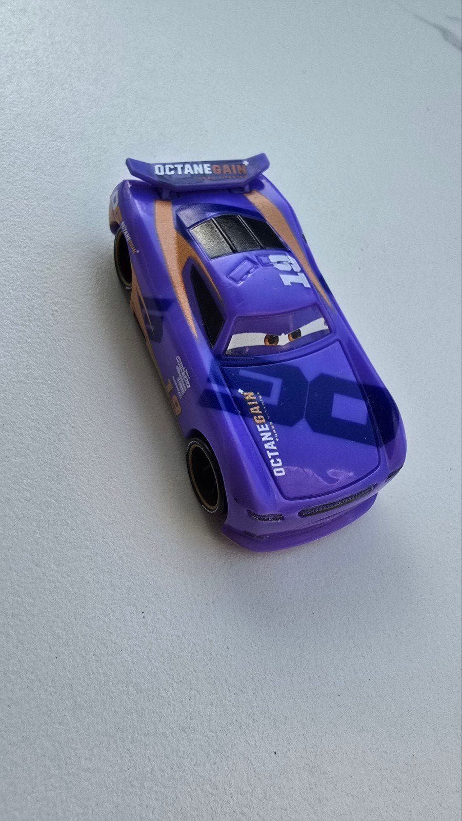 Disney Cars Octane Gain Speelgoedauto, Ophalen of Verzenden, Gebruikt