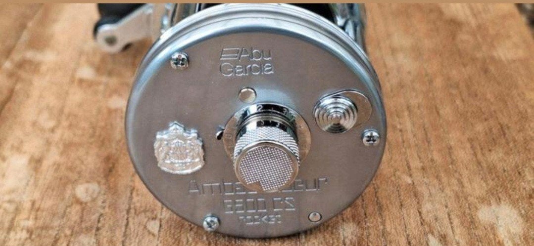 Splinternieuwe reel Abu garcia ambassadeur 5500 CS rocket., Ophalen of Verzenden, Nieuw, Molen