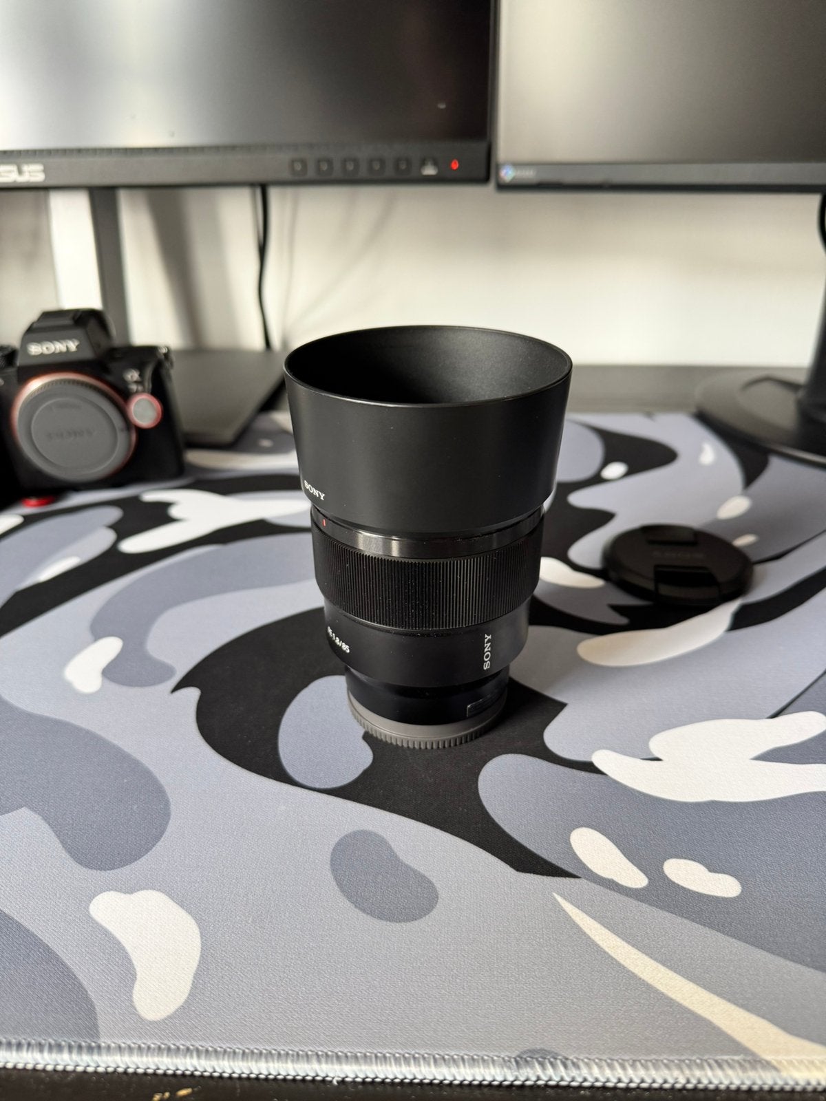 Sony 85mm f1.8 lens, Ophalen of Verzenden, Zo goed als nieuw, Standaardlens