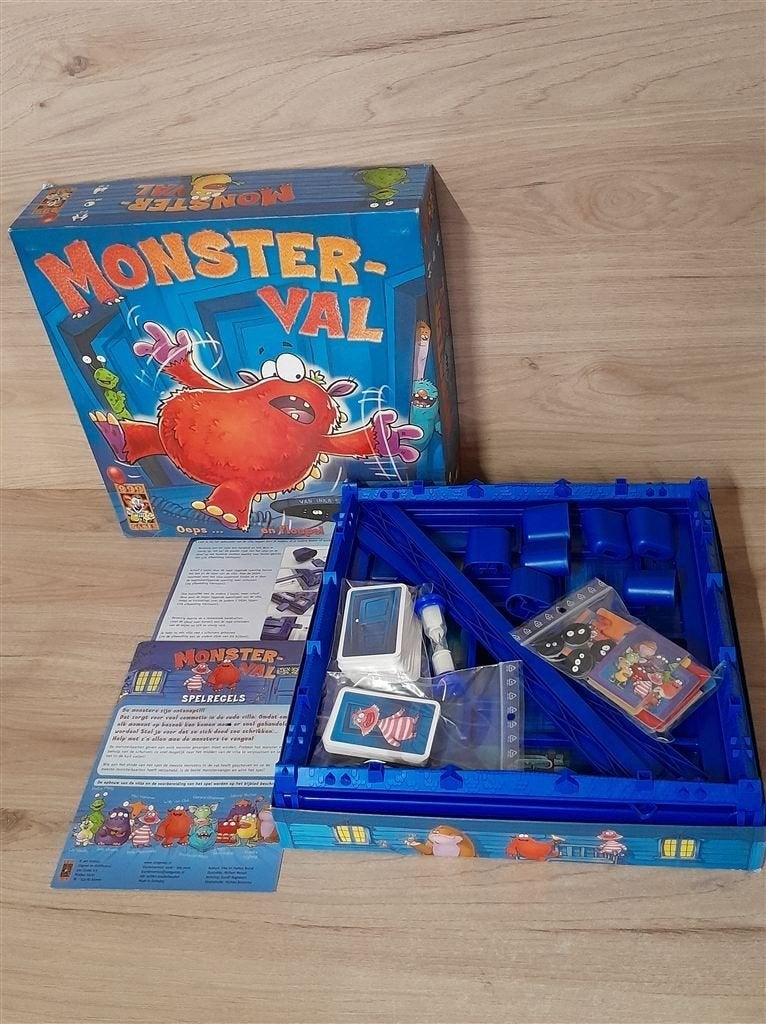 Monster val - 999 games - s5554, Verzenden, Zo goed als nieuw