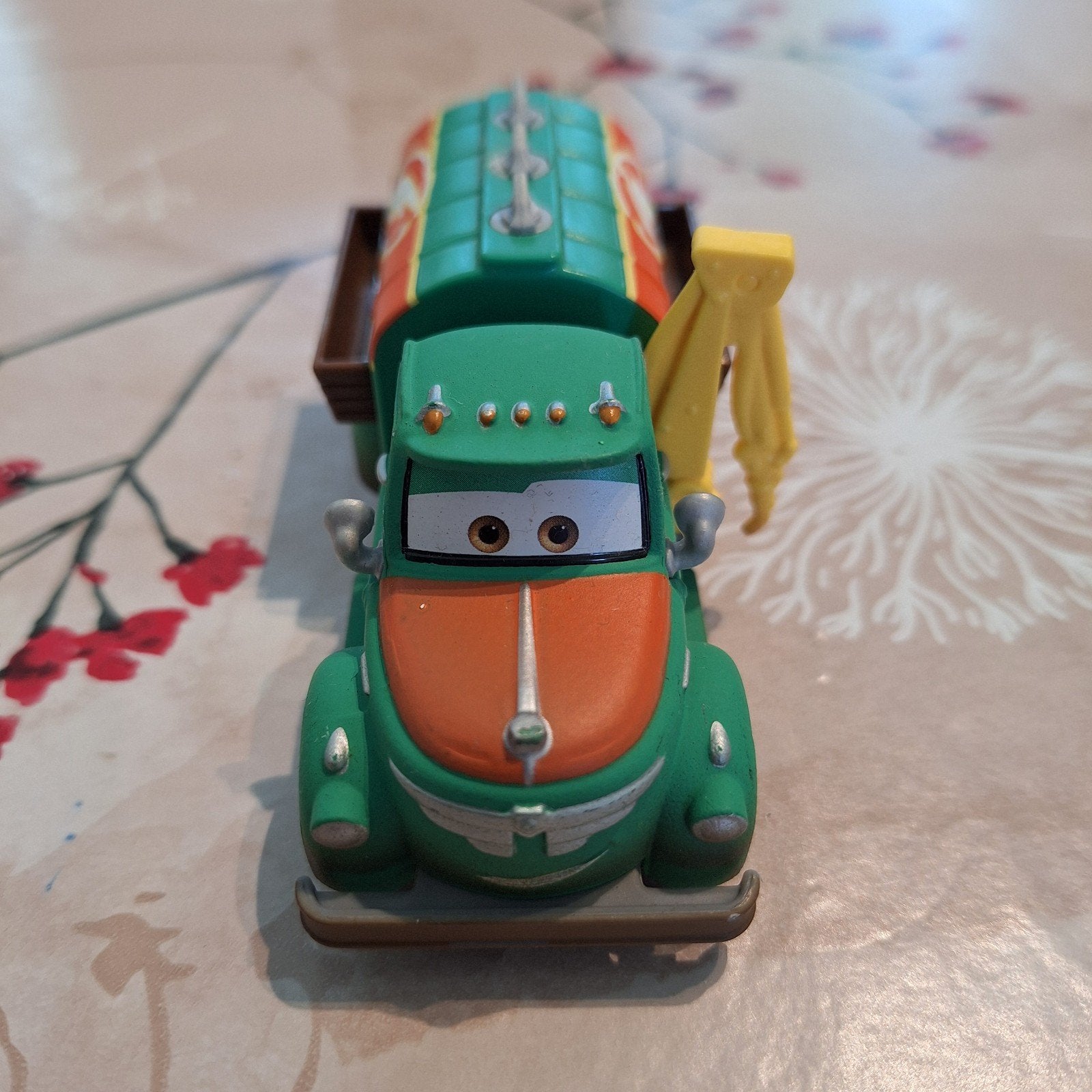 Disney Planes - Chug Die-Cast Brandstoftruck, Ophalen of Verzenden, Zo goed als nieuw