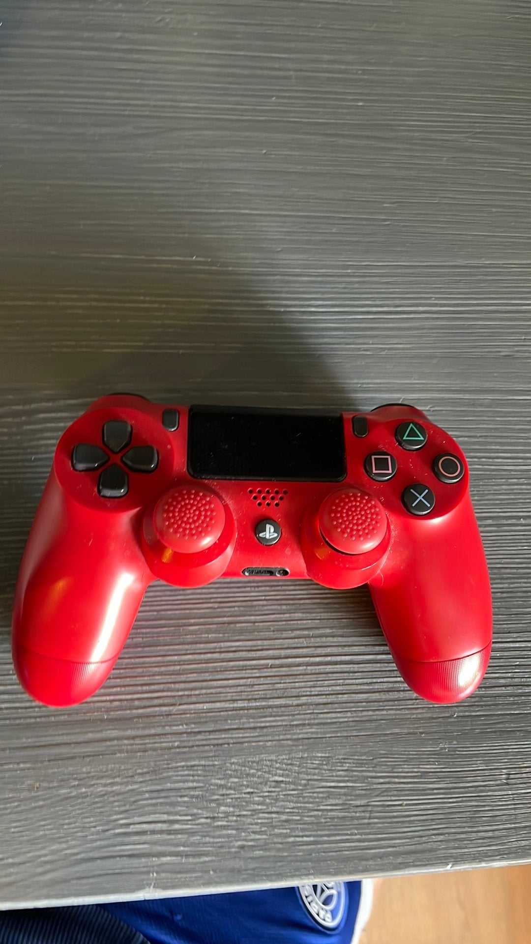 Playstation 4 controller niks mis mee met grips, Gebruikt, Overige controllers, Ophalen of Verzenden, PlayStation 4