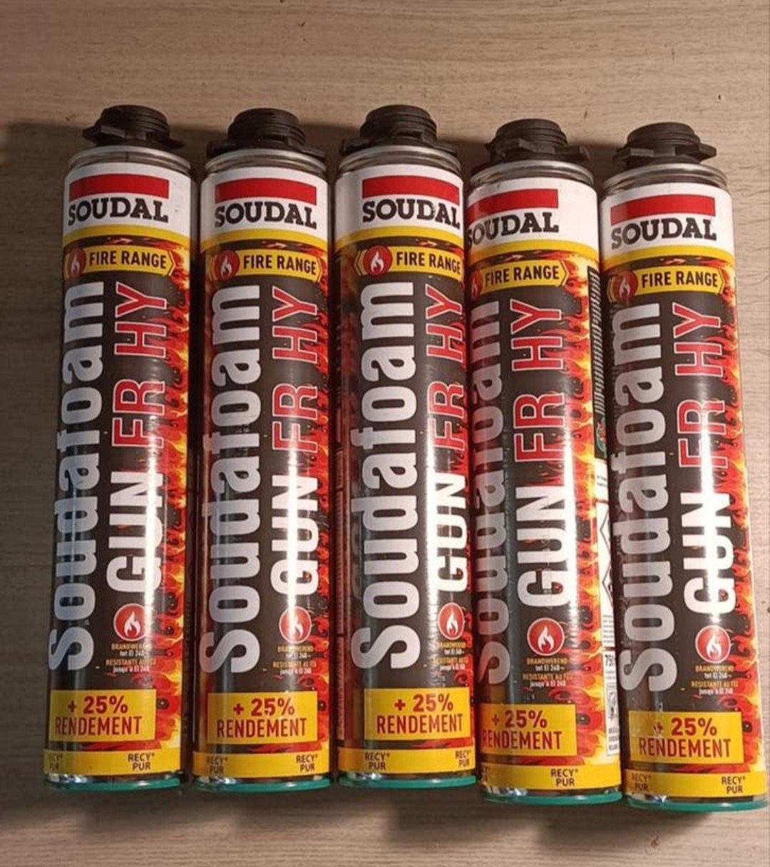 PUR-schuim (Soudafoam) (€2,50 p.st of 15 voor €27,50,), Doe-het-zelf en Verbouw, Isolatie en Afdichting, Ophalen of Verzenden