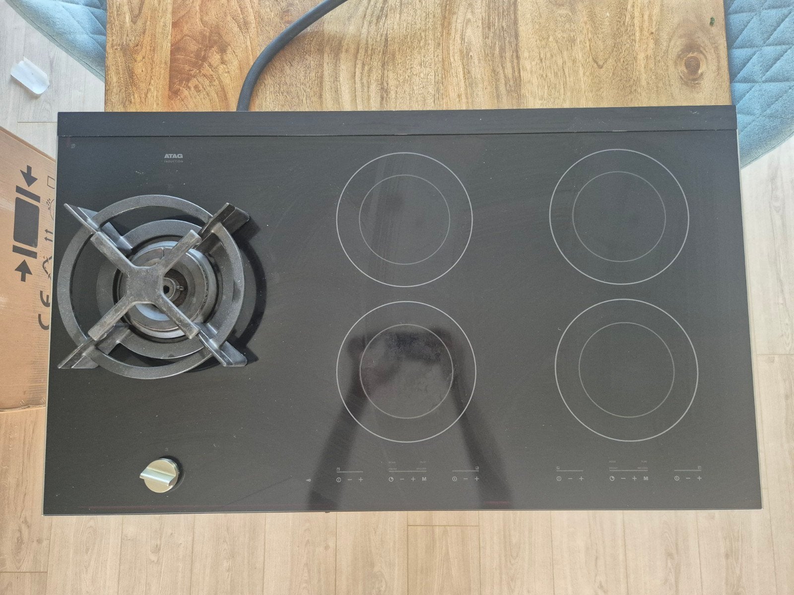 ATAG Kookplaat Inductie met wokbrander, Witgoed en Apparatuur, Ophalen, Gebruikt, Inbouw, Inductie