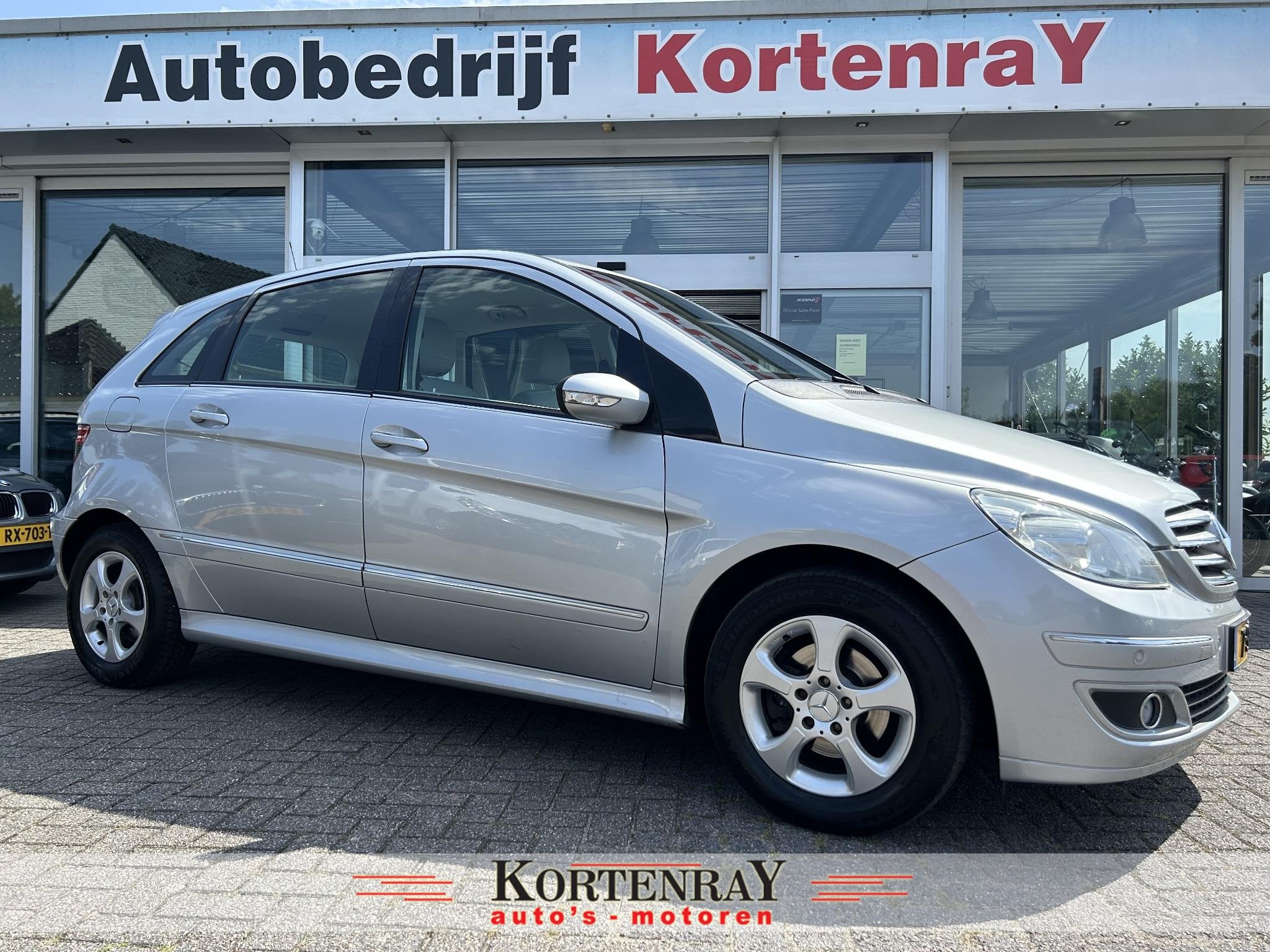 Mercedes-Benz B-klasse 170 /trekhaak/airco/auto is in top co, Stof, Gebruikt, 4 cilinders, 400 kg