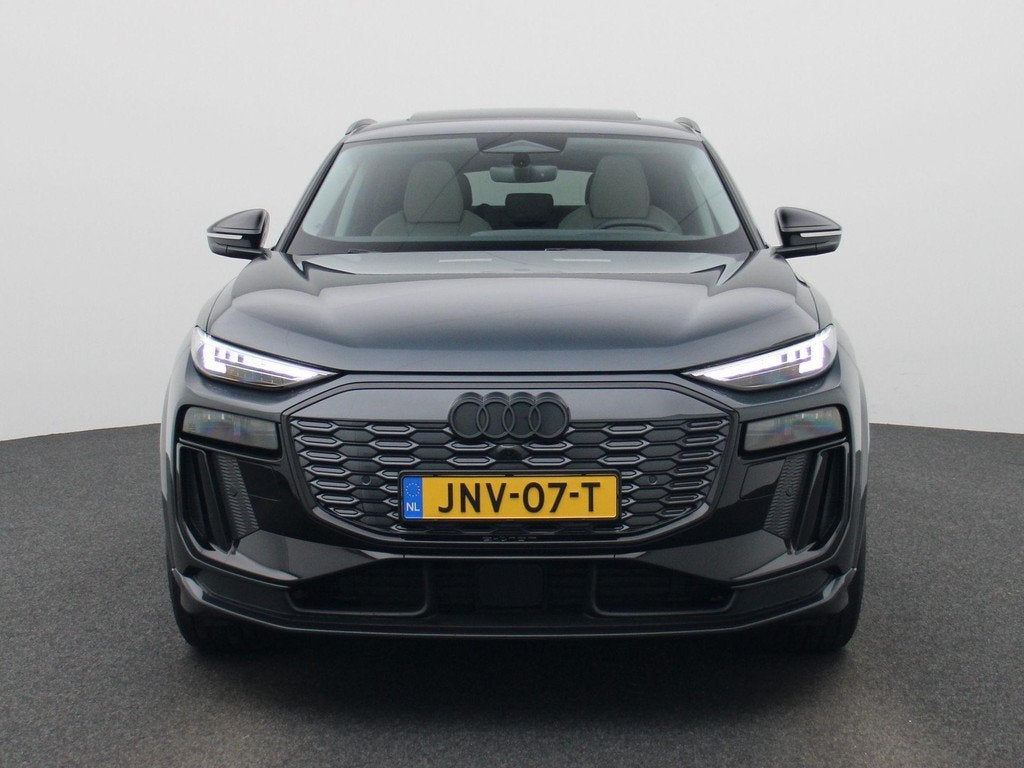 Audi Q6 Sportback e-tron S edition performance 100 kWh | Dem, Auto's, Audi, 12 maanden, Leder en Stof, Origineel Nederlands, Q6 e-tron