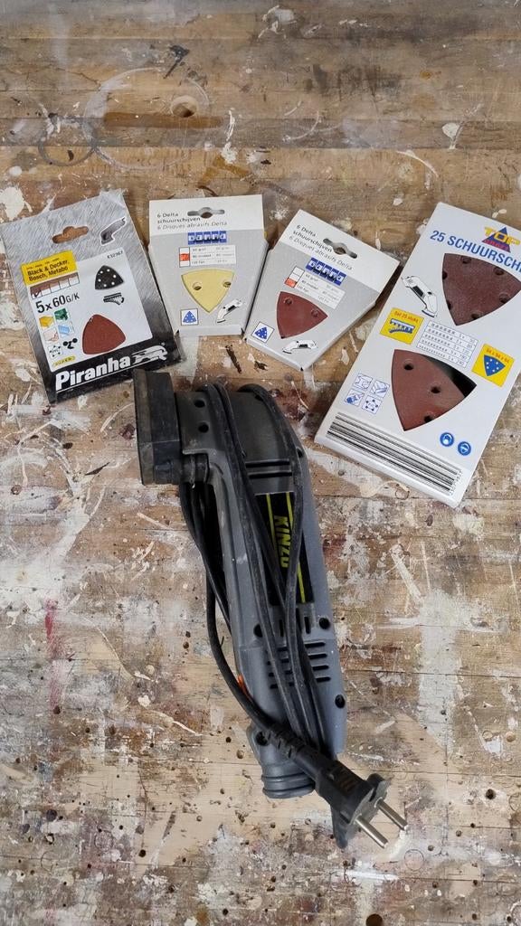Delta schuurmachine Kinzo 25C315 met schuurvellen, Doe-het-zelf en Verbouw, Gereedschap | Schuurmachines, Ophalen, Gebruikt, Minder dan 600 watt