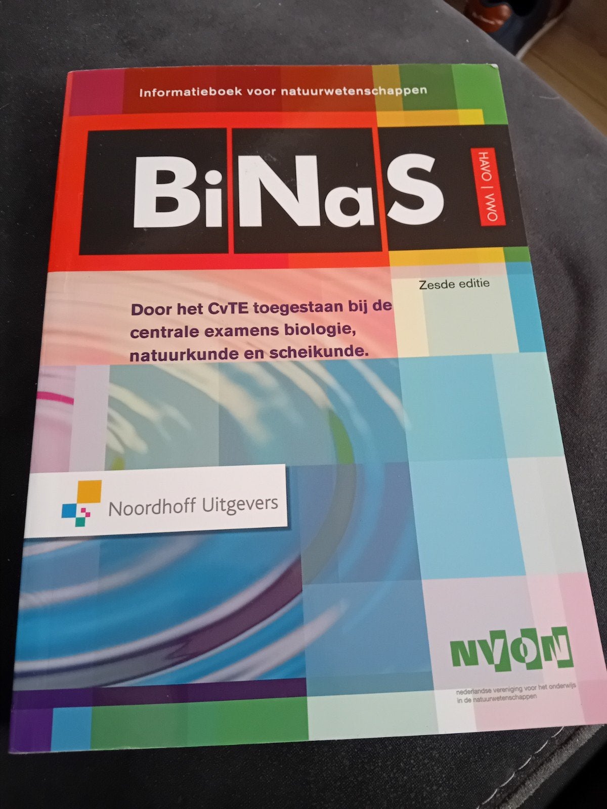 BiNaS HAVO/VWO Zesde editie - Informatieboek, Gelezen, Biologie, HAVO, Ophalen of Verzenden