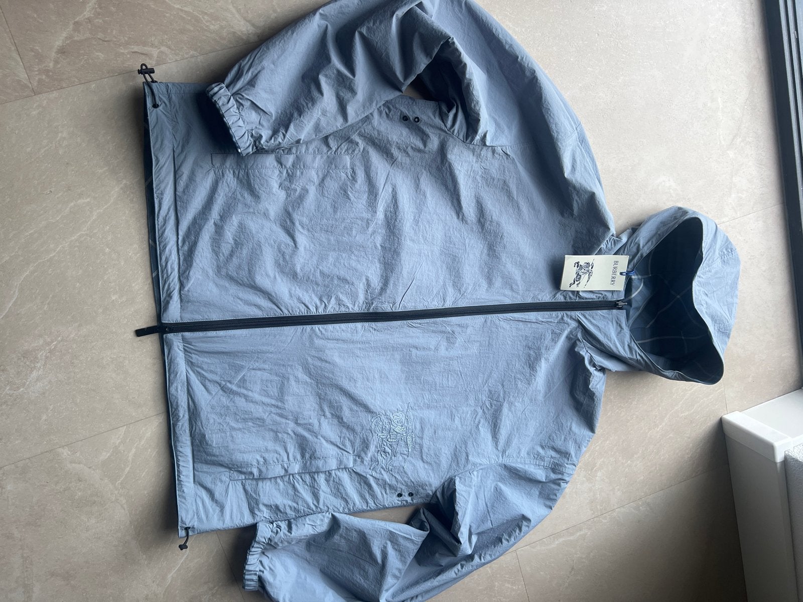 Burberry jas XXL - Nieuw met labels, Ophalen of Verzenden, Nieuw, Overige maten, Blauw