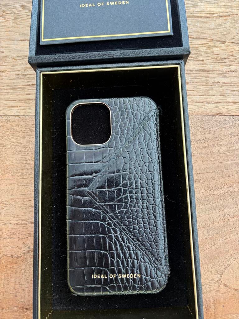 iPhone 12/12 Pro hoesje Ideal of Sweden Neo Noir Croco, Pasjeshouder, Ophalen of Verzenden, IPhone 12, Gebruikt