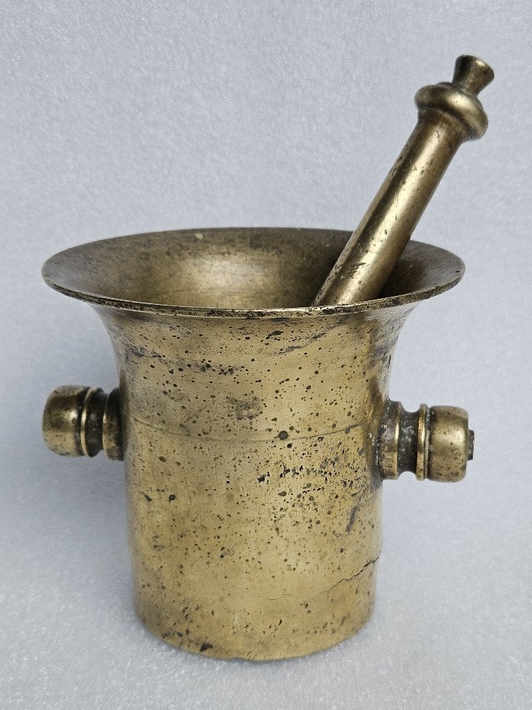Grote zware, antieke Vijzel met stamper, Antiek en Kunst, Ophalen of Verzenden
