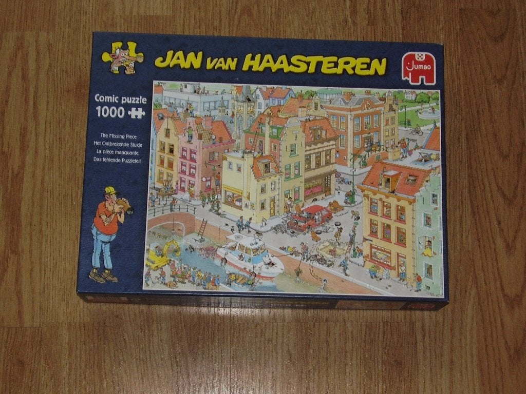 Jan van Haasteren - Het Ontbrekende Stukje - (1000 stuks), Ophalen of Verzenden, 500 t/m 1500 stukjes, Zo goed als nieuw, Legpuzzel