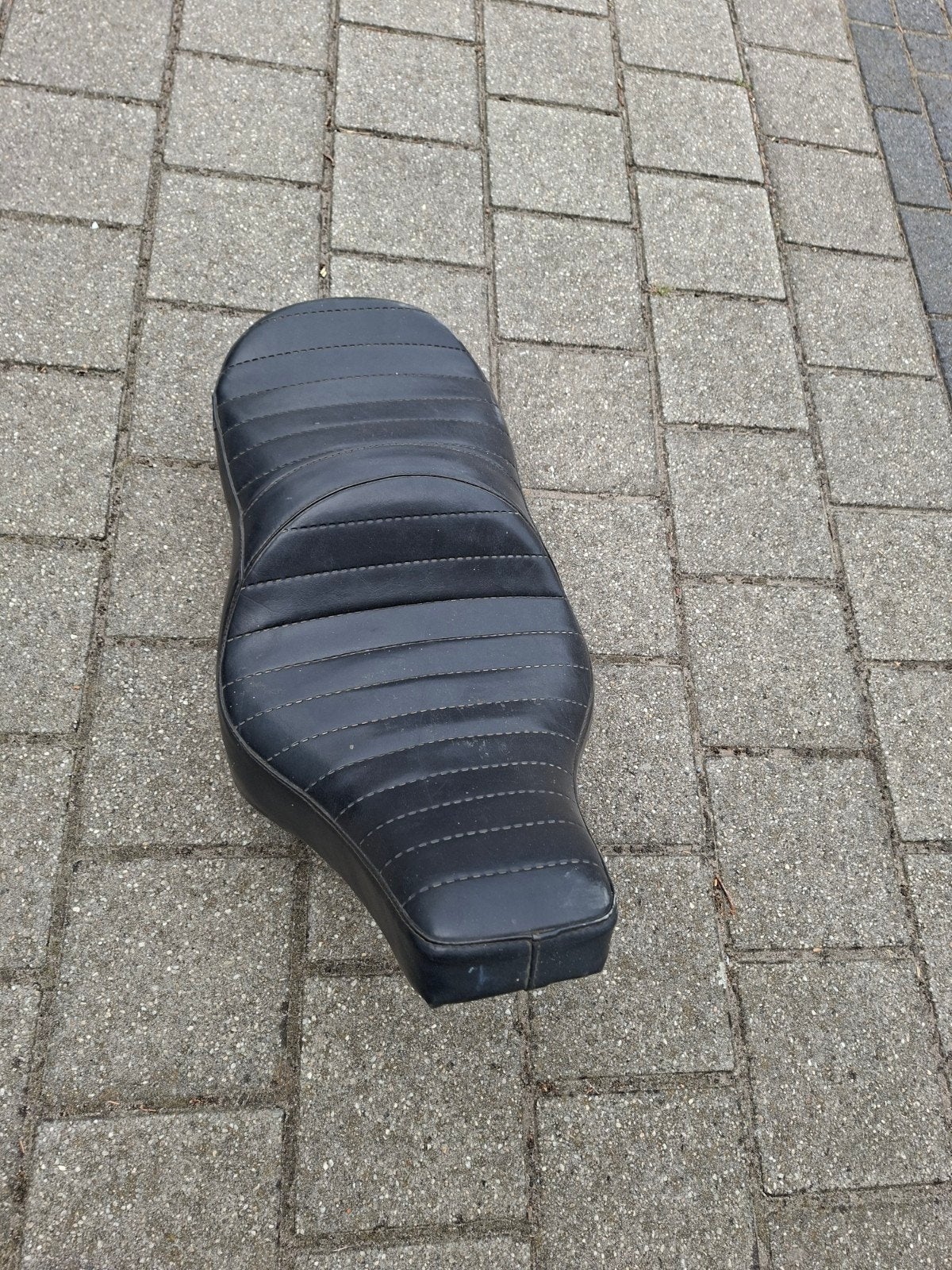 Origineel FLH Shovelhead Zadel - Gebruikt, Motoren, Onderdelen | Harley-Davidson, Ophalen of Verzenden, Gebruikt