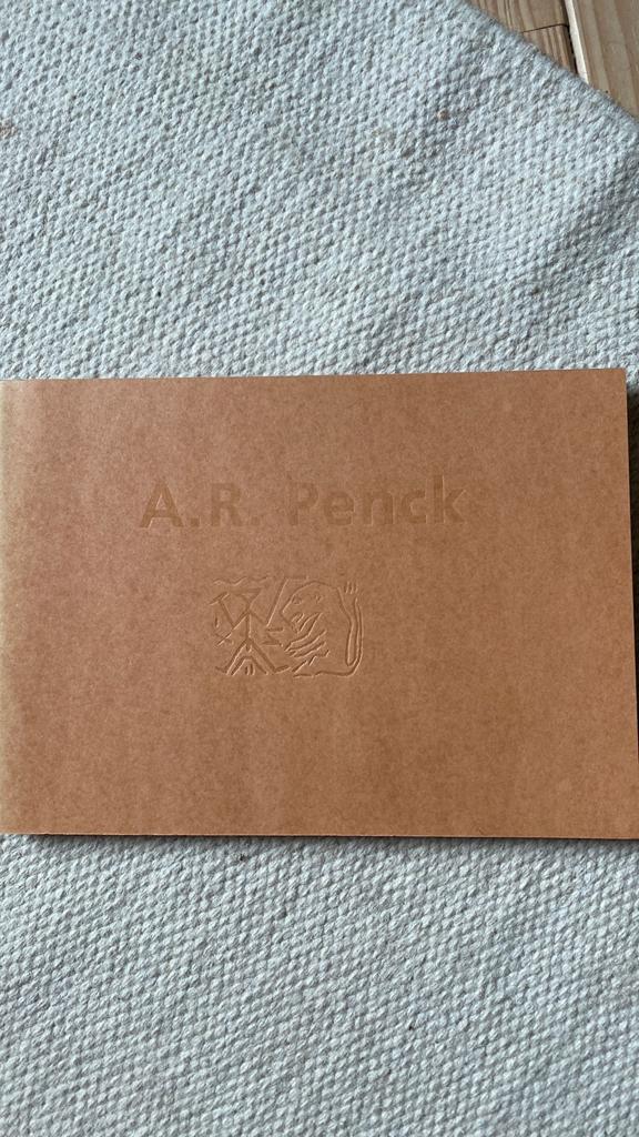 Penck kunstboekje. Gesigneerd, Ophalen of Verzenden, Zo goed als nieuw