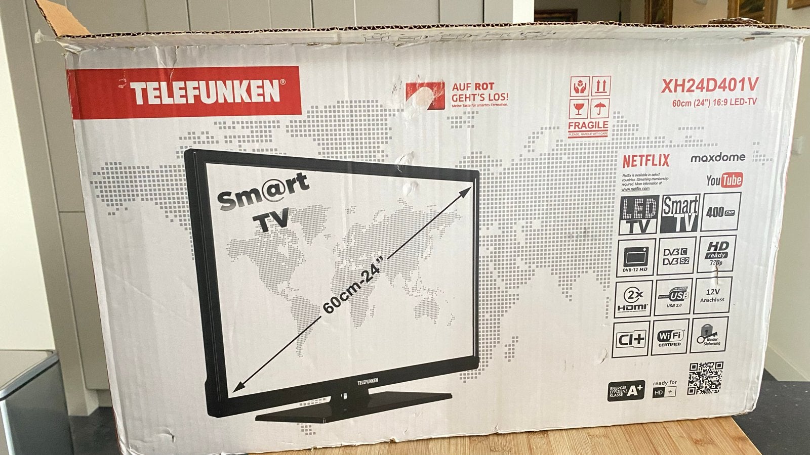 Telefunken 24" Smart TV met Digitenne en WiFi Antenne, HD Ready (720p), Smart TV, 60 tot 80 cm, Ophalen