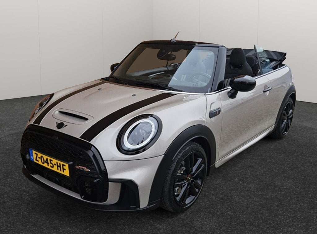 MINI Cabrio 2.0 Cooper S 180PK Automaat John Cooper Works Ca, Auto's, Gebruikt, Euro 6, 4 cilinders, 4 stoelen