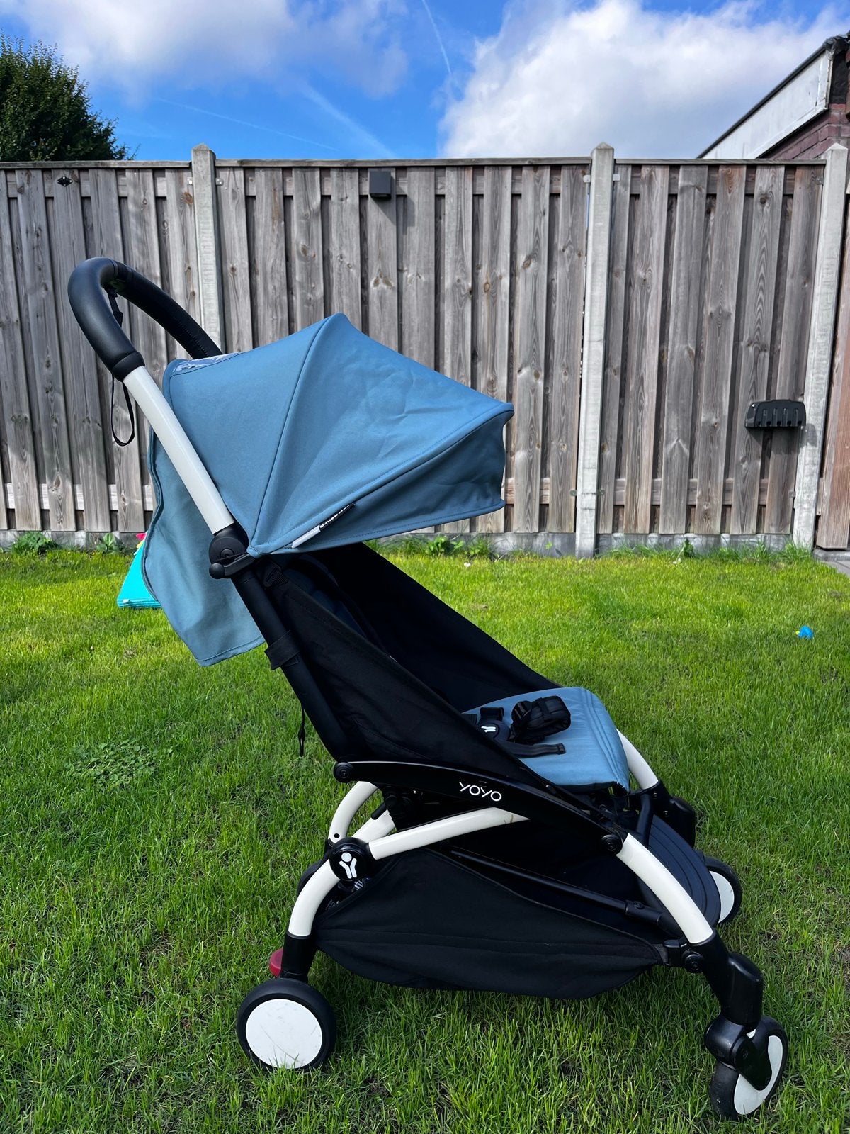 Yoyo Babyzen 0+ beige en 6+ Aqua inclusief reistas, Ophalen of Verzenden, Zo goed als nieuw, Met reiswieg, Kinderwagen