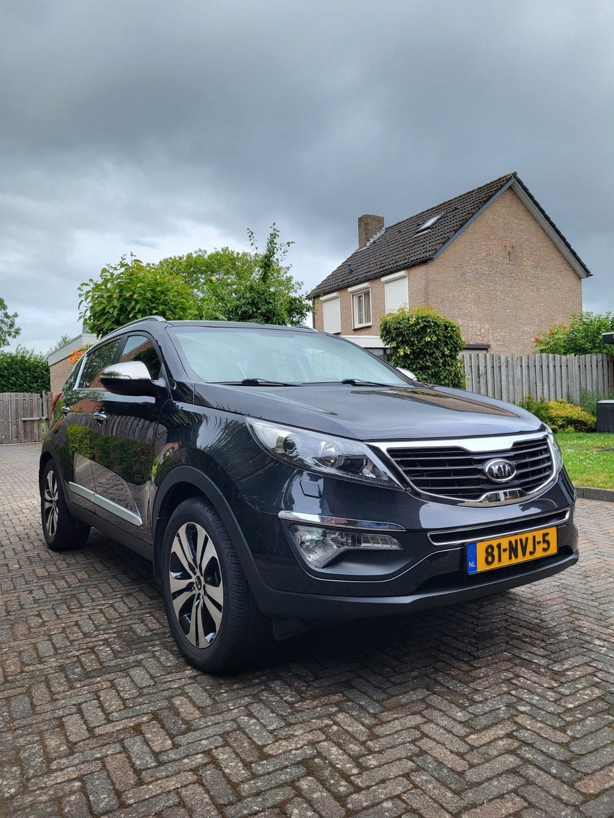 Kia Sportage 2.0 X- clusive 2WD 2010 Zwart ZEER WEINIG KM!!, Auto's, 1998 cc, Zwart, 4 cilinders, Handgeschakeld