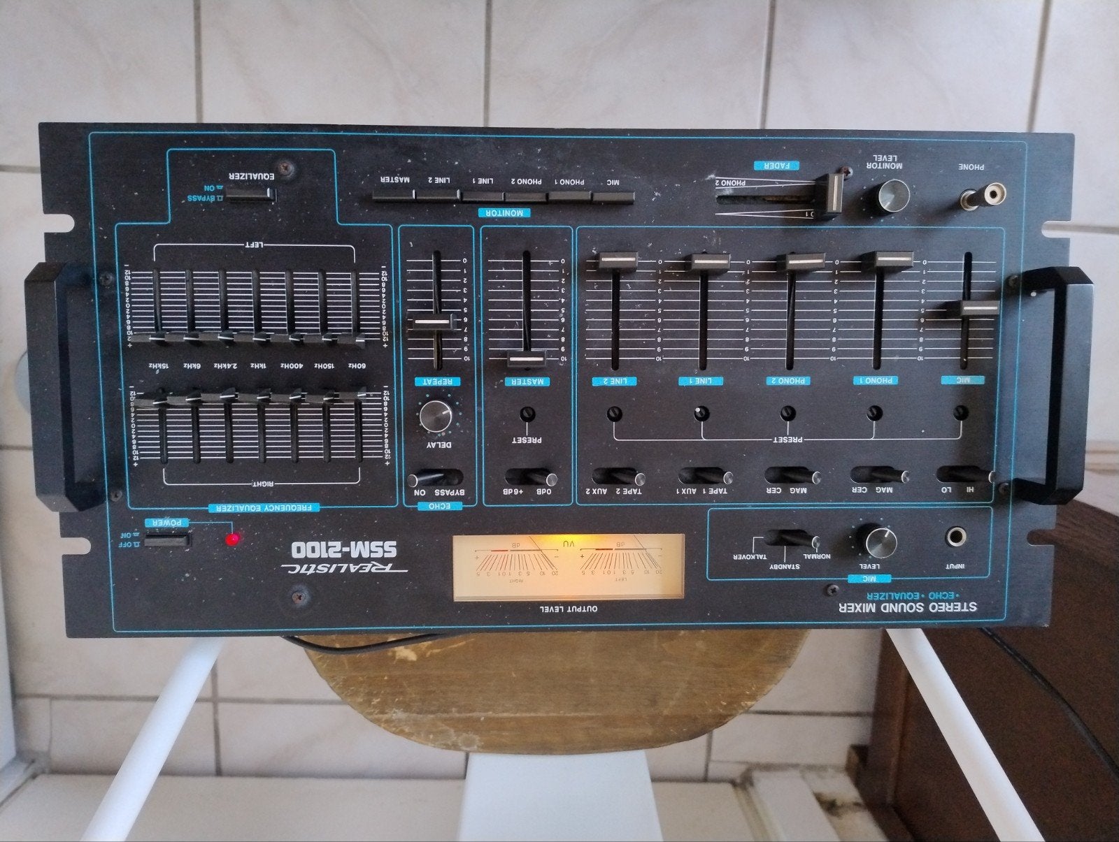 stereo sound mixer, realistic ssm-2100, Ophalen of Verzenden, Minder dan 5 kanalen
