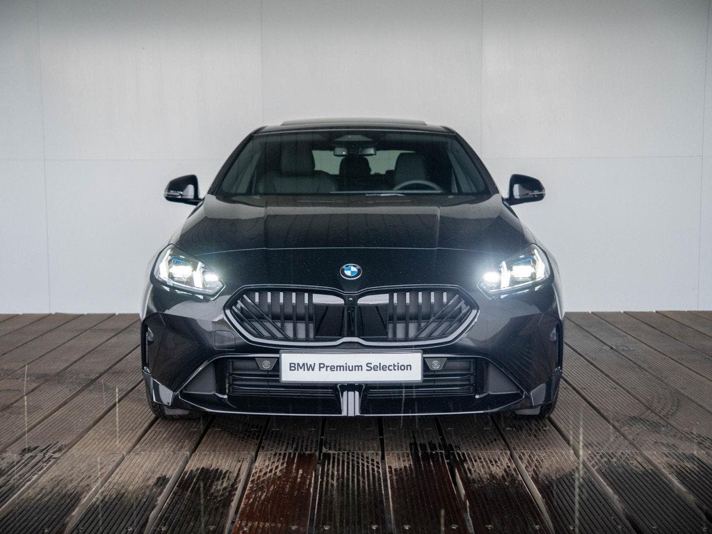 BMW 2 Serie Gran Coupé 220 | M Sportpakket Pro | 18 inch |, Auto's, BMW, Gebruikt, Met garantie (alle), Zwart, Bedrijf