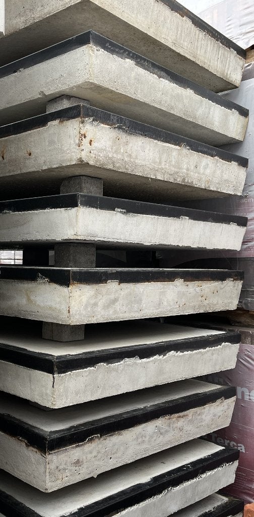 Betonplaten 2x1 16H 2e keus met hoeklijn, Ophalen of Verzenden, Nieuw, Overige materialen