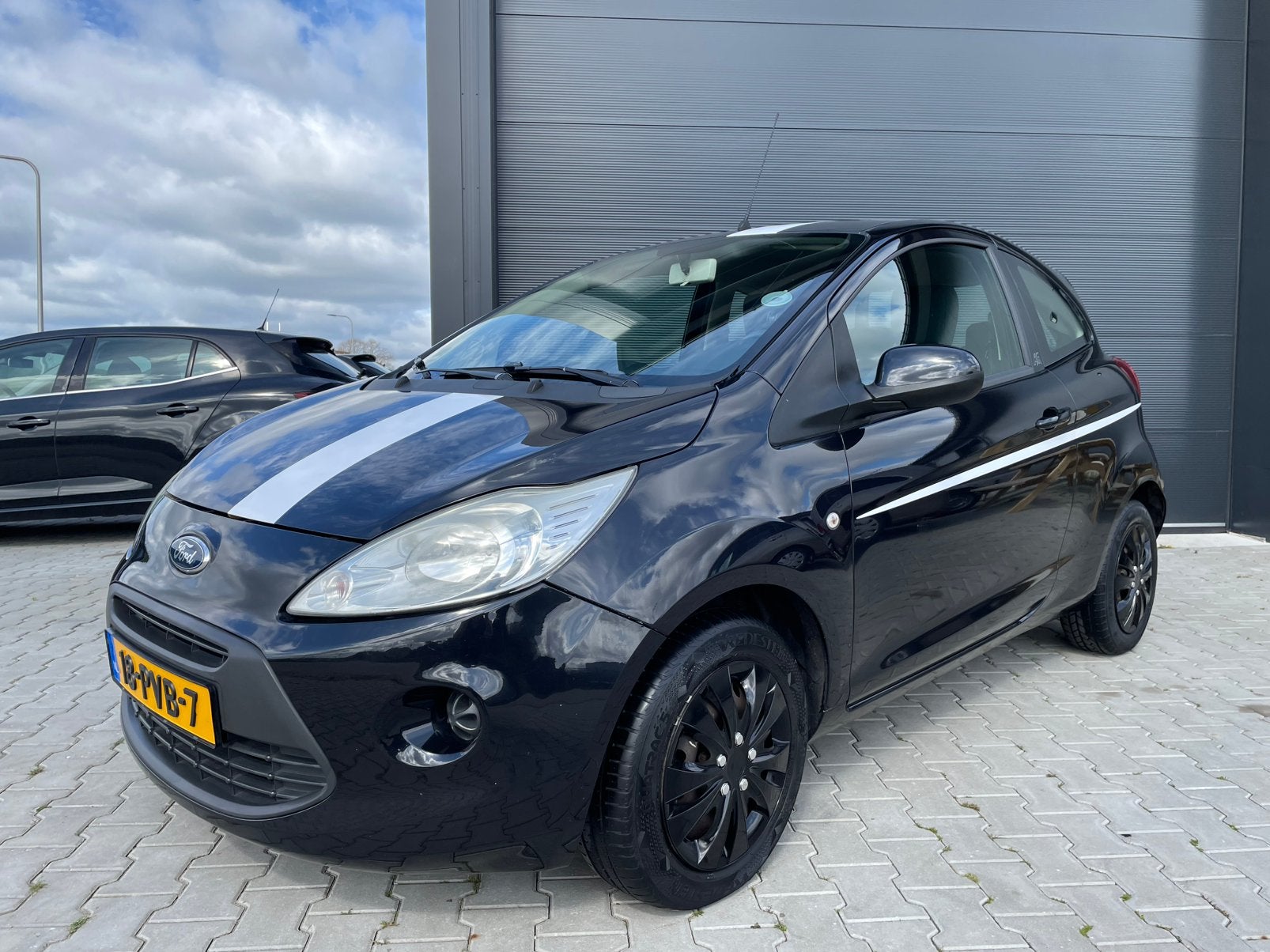Ford Ka 1.2 2011 Airco|Bleutooth|Elek ramen|Groot scherm, Auto's, Voorwielaandrijving, Stof, 1242 cc, 4 stoelen
