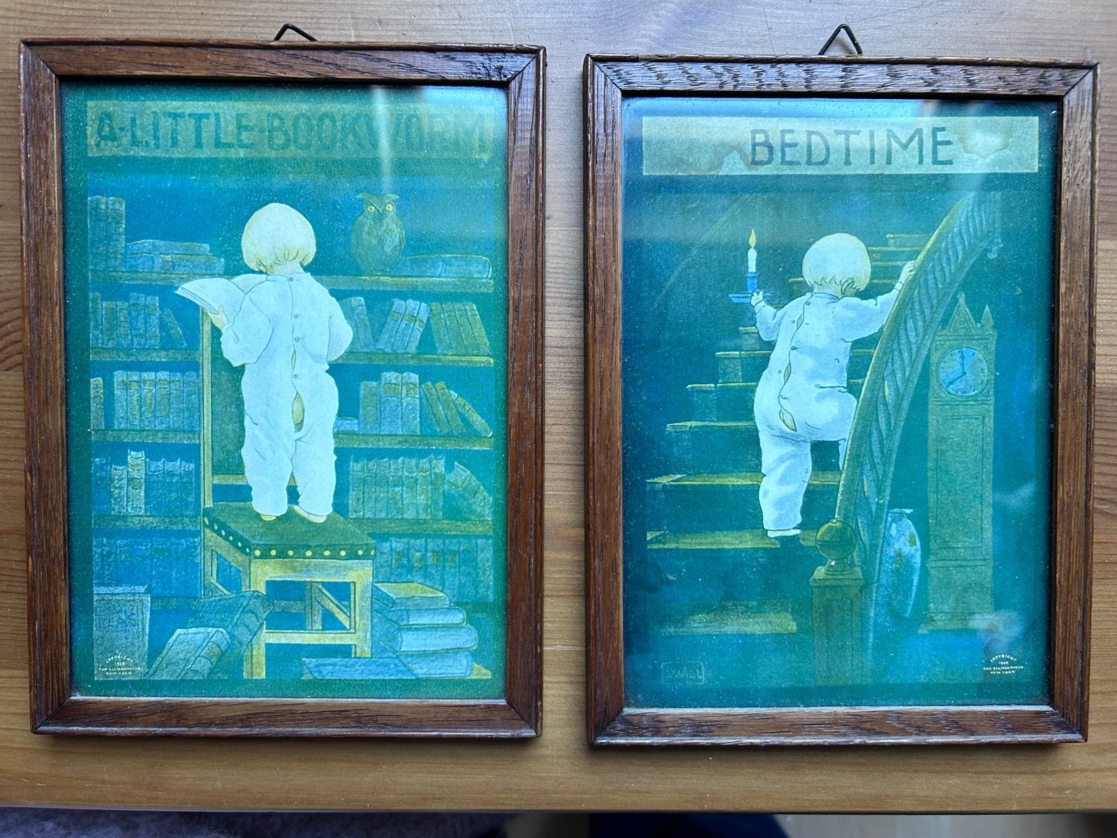 Antieke kinderprenten 'A Little Bookworm' & 'Bedtime', Ophalen of Verzenden