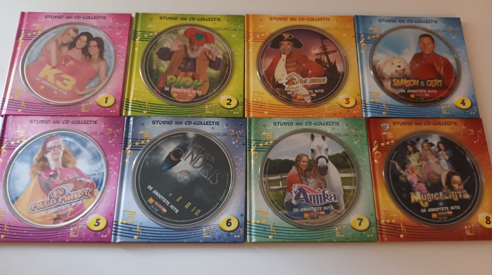 complete cd met tekstboek reeks Studio 100, Ophalen of Verzenden, Zo goed als nieuw