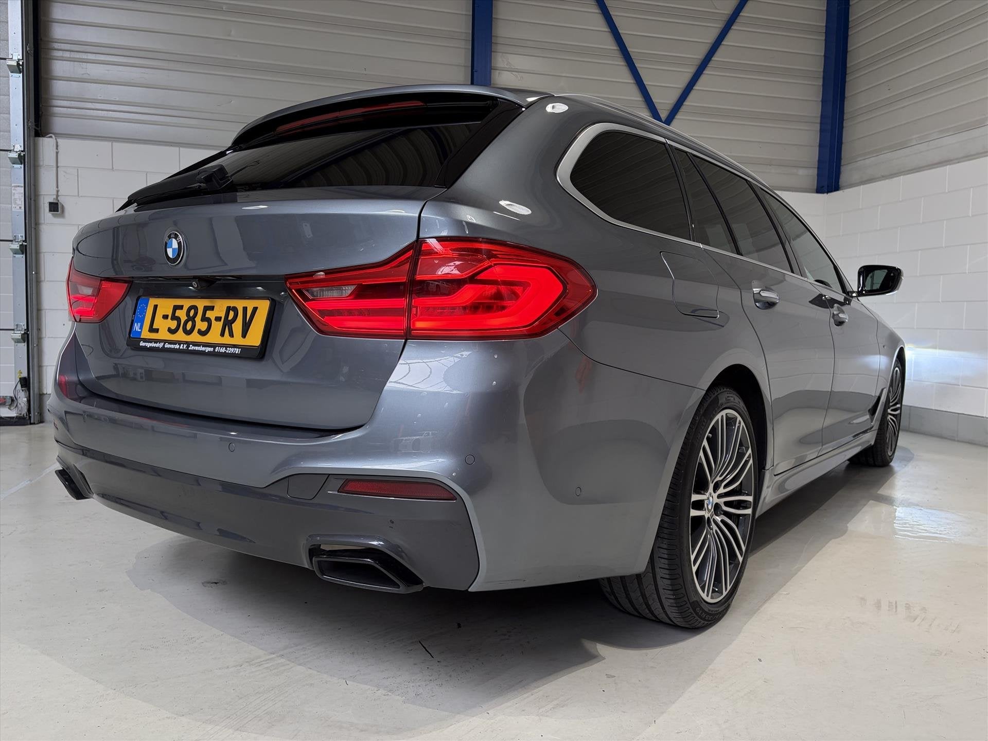 BMW 5-Serie Touring (g31) 530i 252pk AUT8 ACC, M-Pack, Pano,, Auto's, Gebruikt, 4 cilinders, Alcantara, 93 €/maand