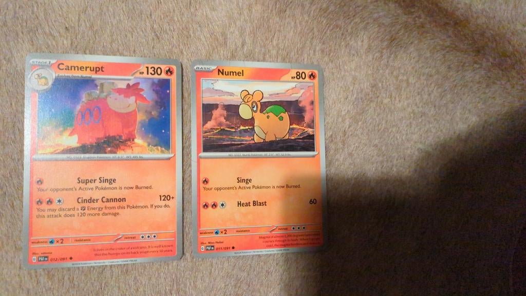 Pokémon Camerupt en Numel Kaarten - Set van 2, Ophalen of Verzenden, Gebruikt, Meerdere kaarten