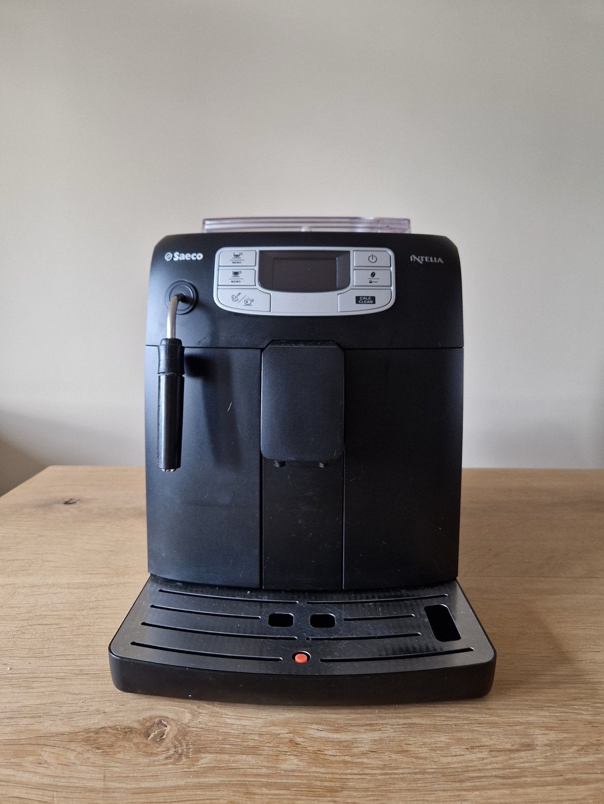Saeco Intelia HD8751 volautomatische bonenmachine, Ophalen, Afneembaar waterreservoir, Gebruikt, Koffiemachine