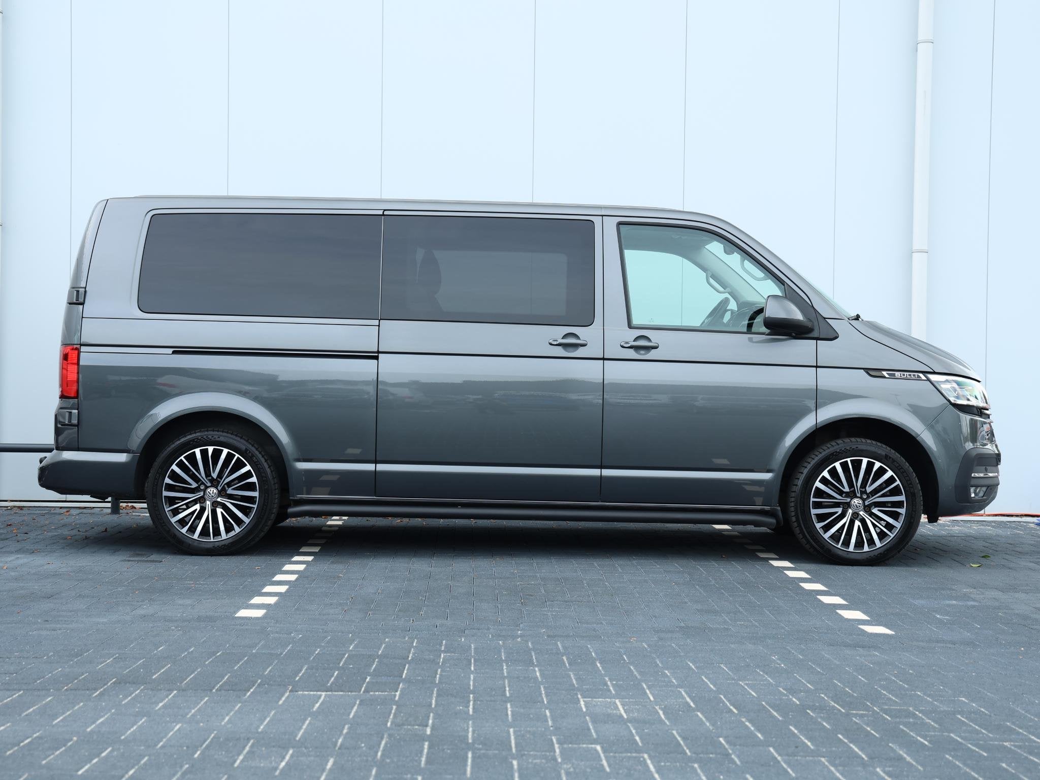 Volkswagen Transporter 2.0 TDI 200 pk L2 Bulli DC DSG | Dubb, Stof, Gebruikt, 4 cilinders, Volkswagen