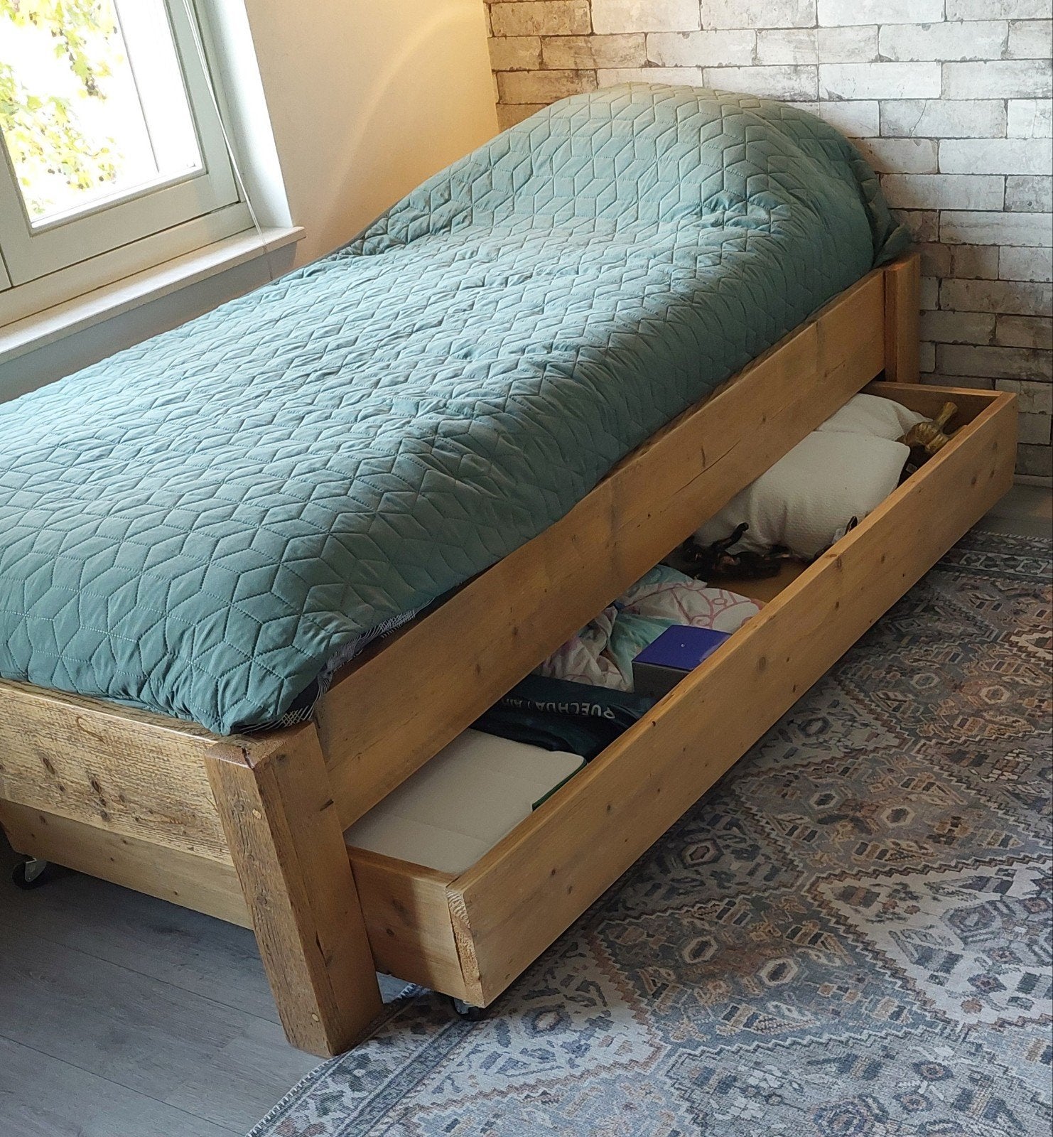 burea en bed (steigerhout), Ophalen, Gebruikt, Eenpersoons, Bruin