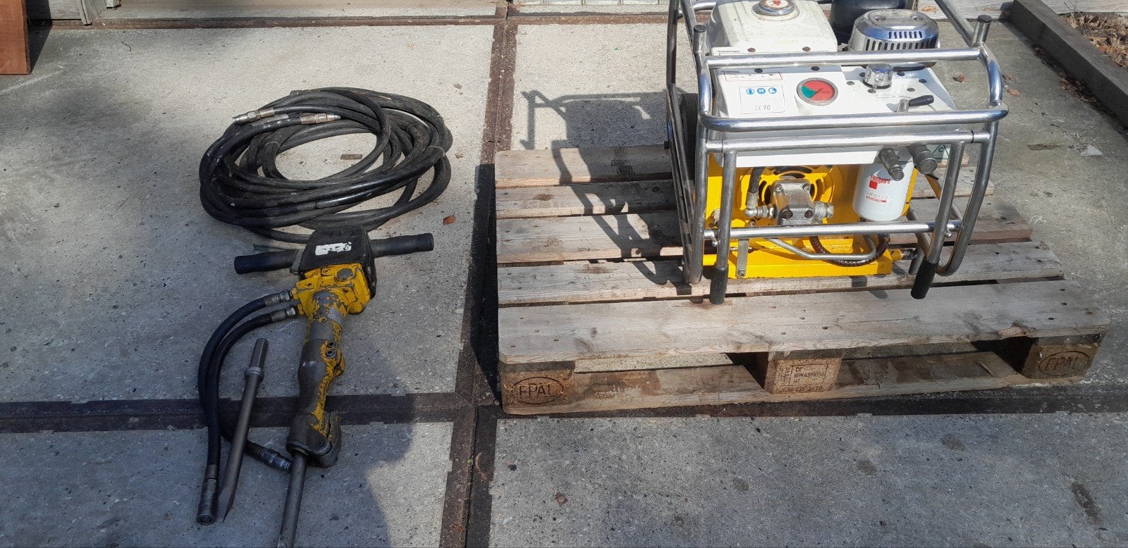hydraulische sloophamer, Ophalen, Gebruikt