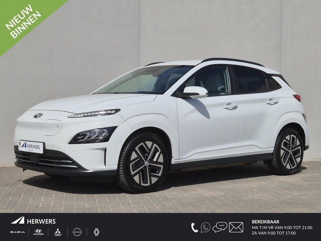 Hyundai Kona EV Premium 64 kWh / Dealer onderhouden / SOH 97, Auto's, Hyundai, Gebruikt, Wit, Leder, 204 pk