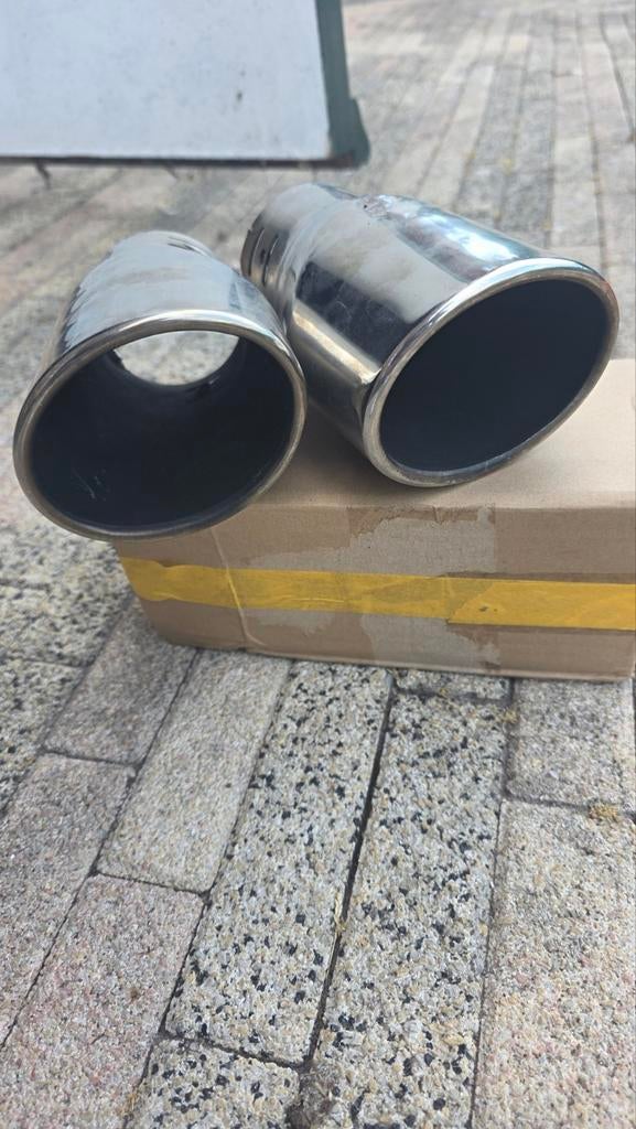 Universele Uitlaat Sierstukken 80mm met Klemmen, Ophalen of Verzenden