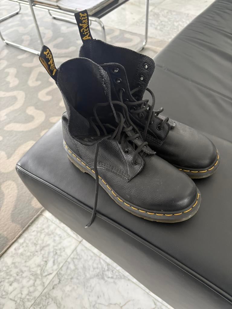 Dr. Martens laarsje, 1460, Pascal, Kleding | Dames, Schoenen, Ophalen of Verzenden, Zo goed als nieuw, Zwart