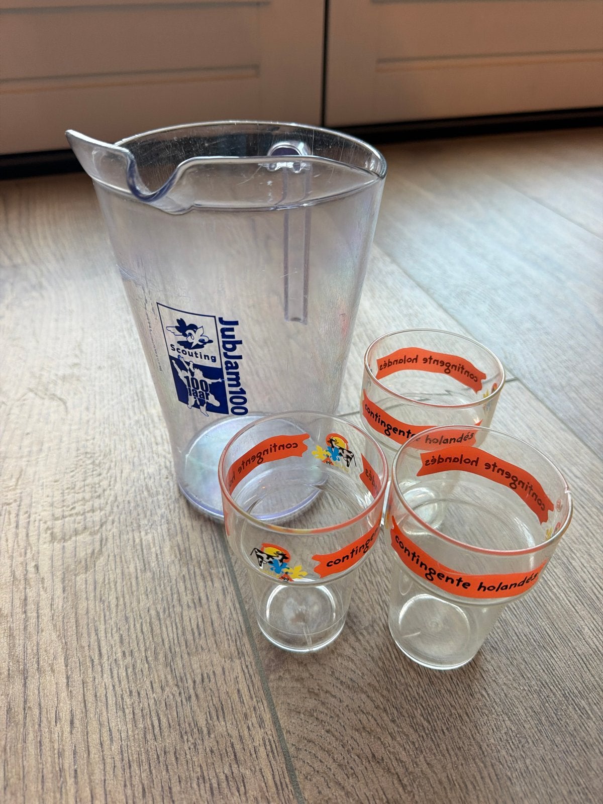 Jubjam 100 Pitcher & 3 World Jamboree 1999 Chili Cups, Ophalen of Verzenden, Gebruikt