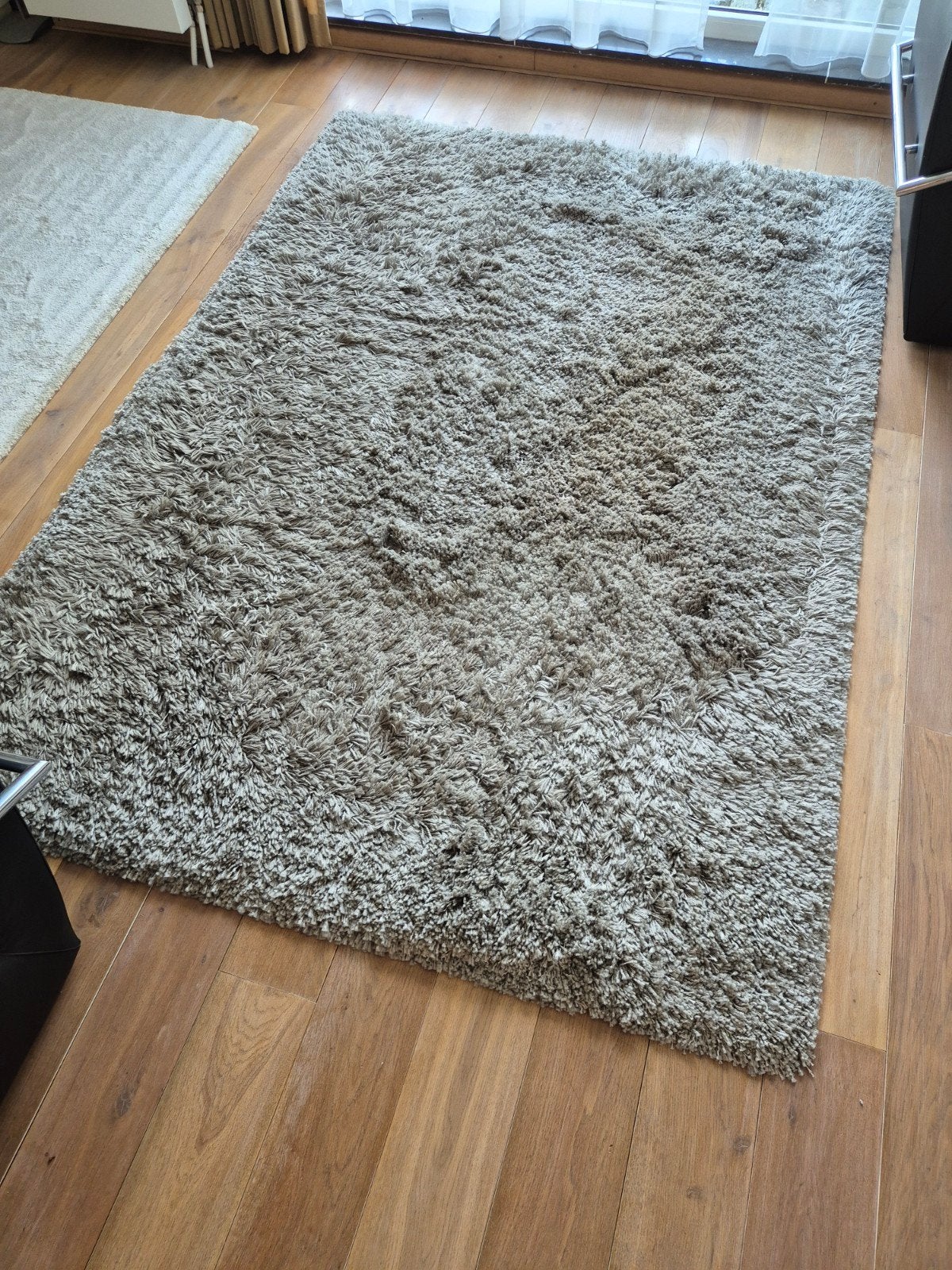 Grijs hoogpolig vloerkleed 180x250 cm - GRATIS AFHALEN, Huis en Inrichting, Stoffering | Tapijten en Kleden, Ophalen, Hoogpolig