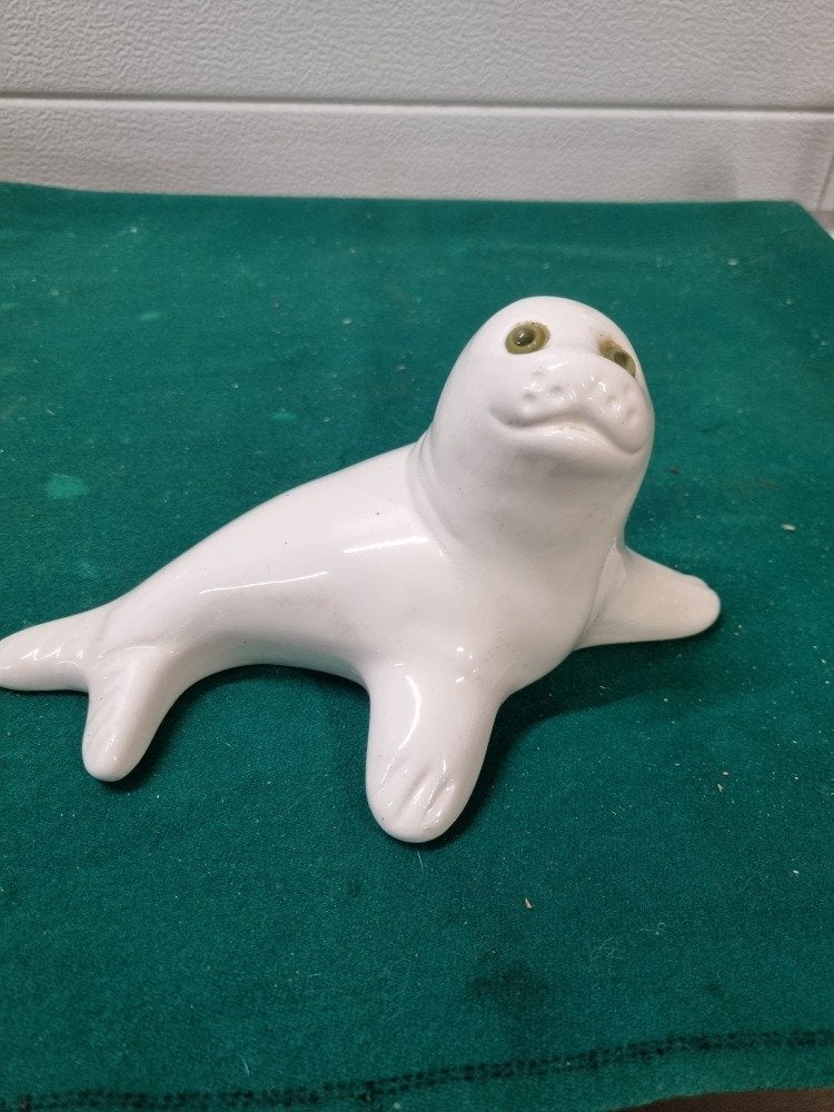 beeld zeehond aardwerk wit, Ophalen of Verzenden