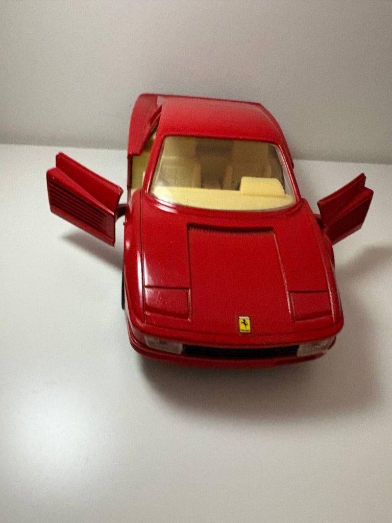 Ferrari Testarossa Rouge 1/24 - Mira (Made in Spain), Hobby en Vrije tijd, Modelauto's | 1:24, Ophalen of Verzenden, Zo goed als nieuw