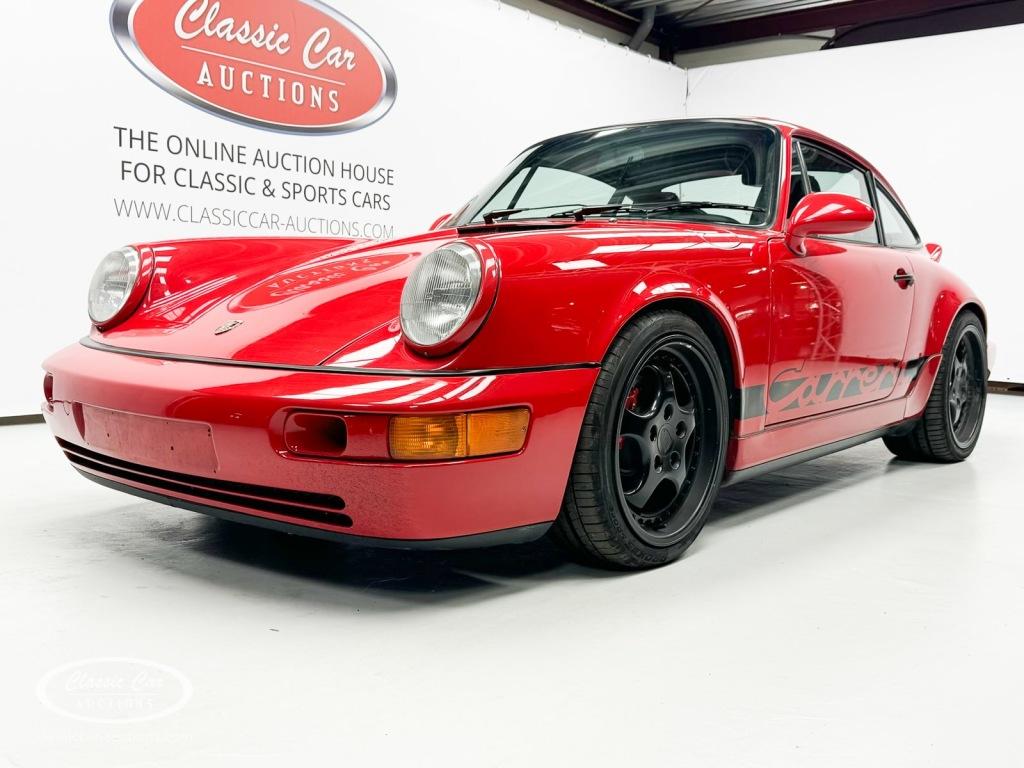 Porsche 911 Carrera 4  - ONLINE AUCTION, Auto's, Bedrijf, Rood, Porsche, Handgeschakeld