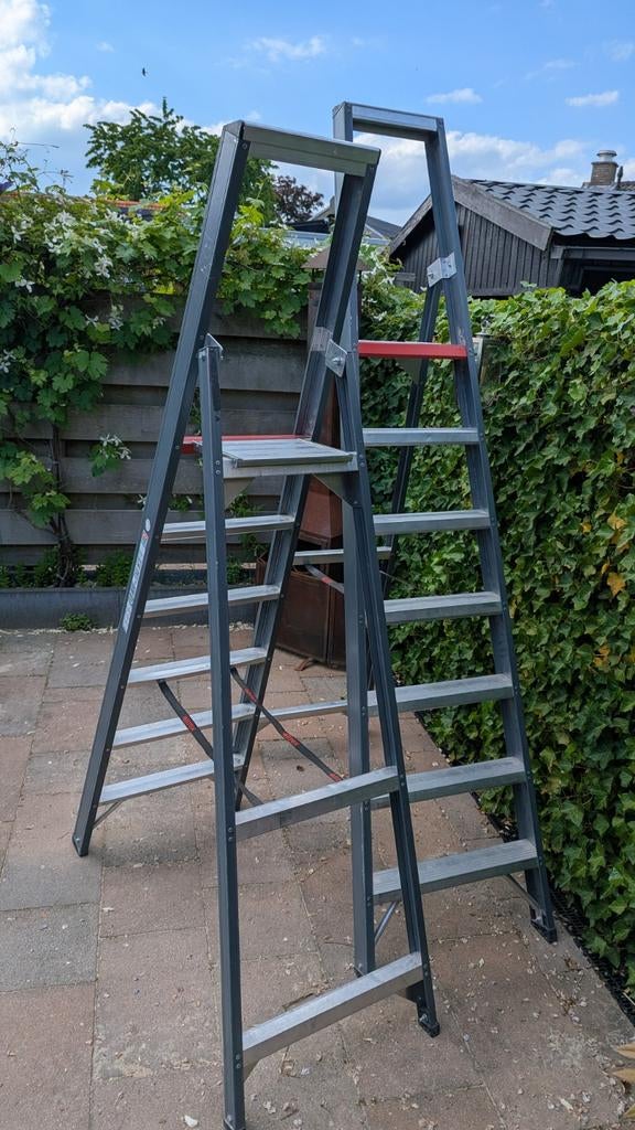 Altrex Falco Pro+ Feo6 en Feo7 bordestrap 2x, Doe-het-zelf en Verbouw, Ophalen, Trap, Zo goed als nieuw, Opvouwbaar of Inschuifbaar