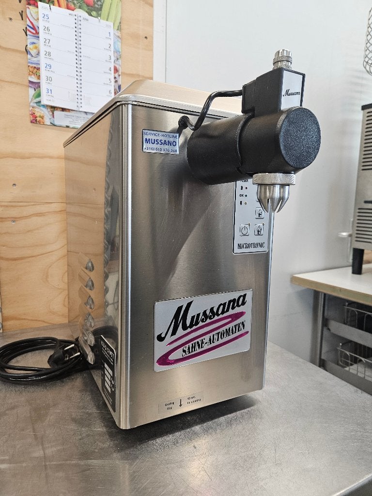Mussana Pony 2 ltr. slagroommachine, Ophalen of Verzenden, Gebruikt, Overige typen