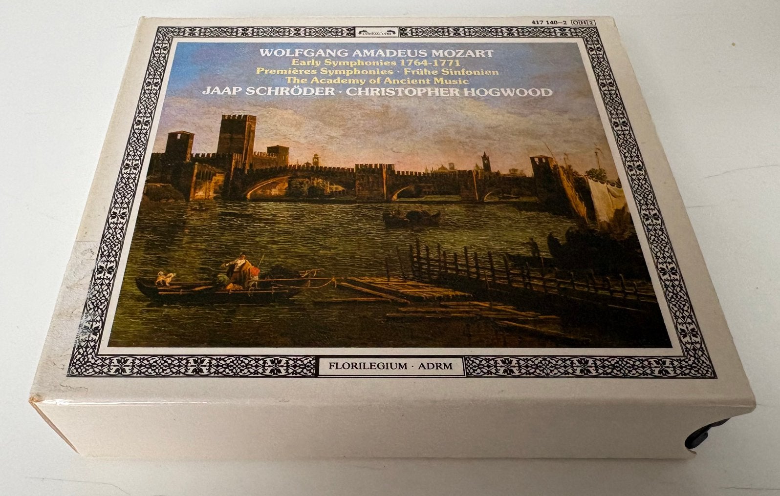 Mozart - Early symphonies 1764-1771 (2cd box), Cd's en Dvd's, Ophalen of Verzenden, Classicisme, Zo goed als nieuw, Orkest of Ballet