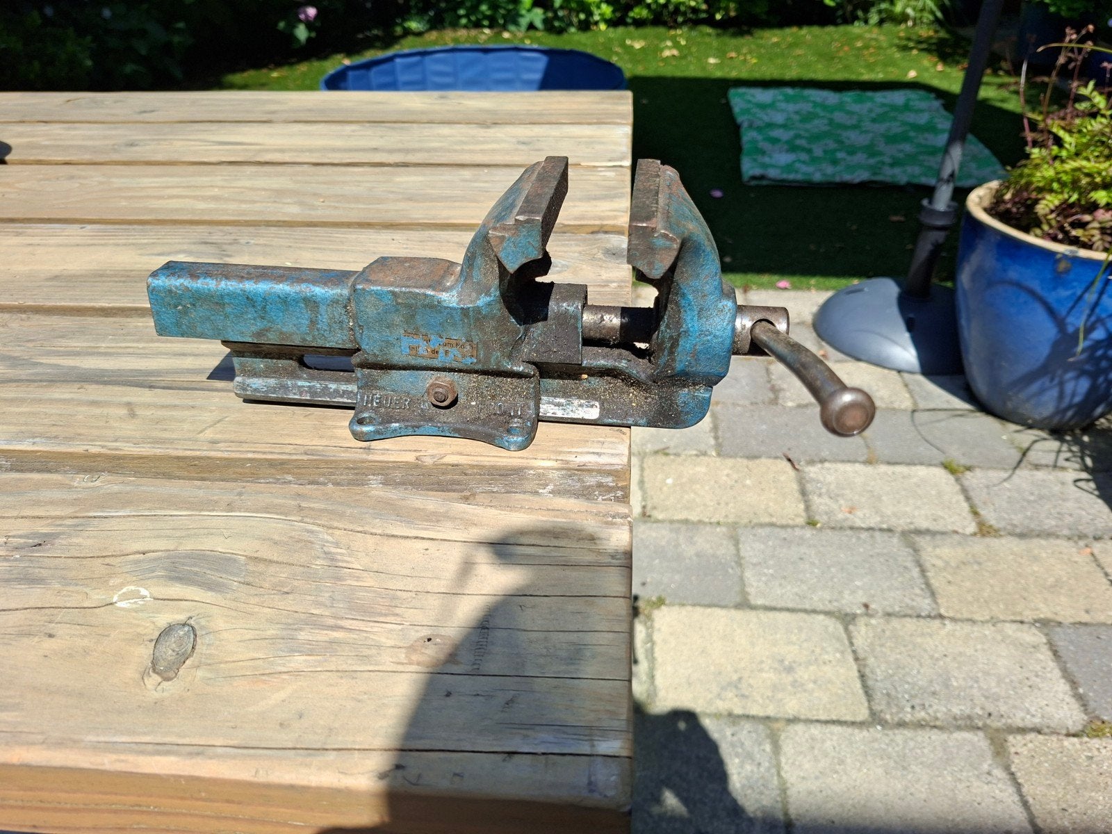 Robuuste Brockhaus bankschroef - Made in Germany, Doe-het-zelf en Verbouw, Gereedschap | Handgereedschap, Ophalen of Verzenden