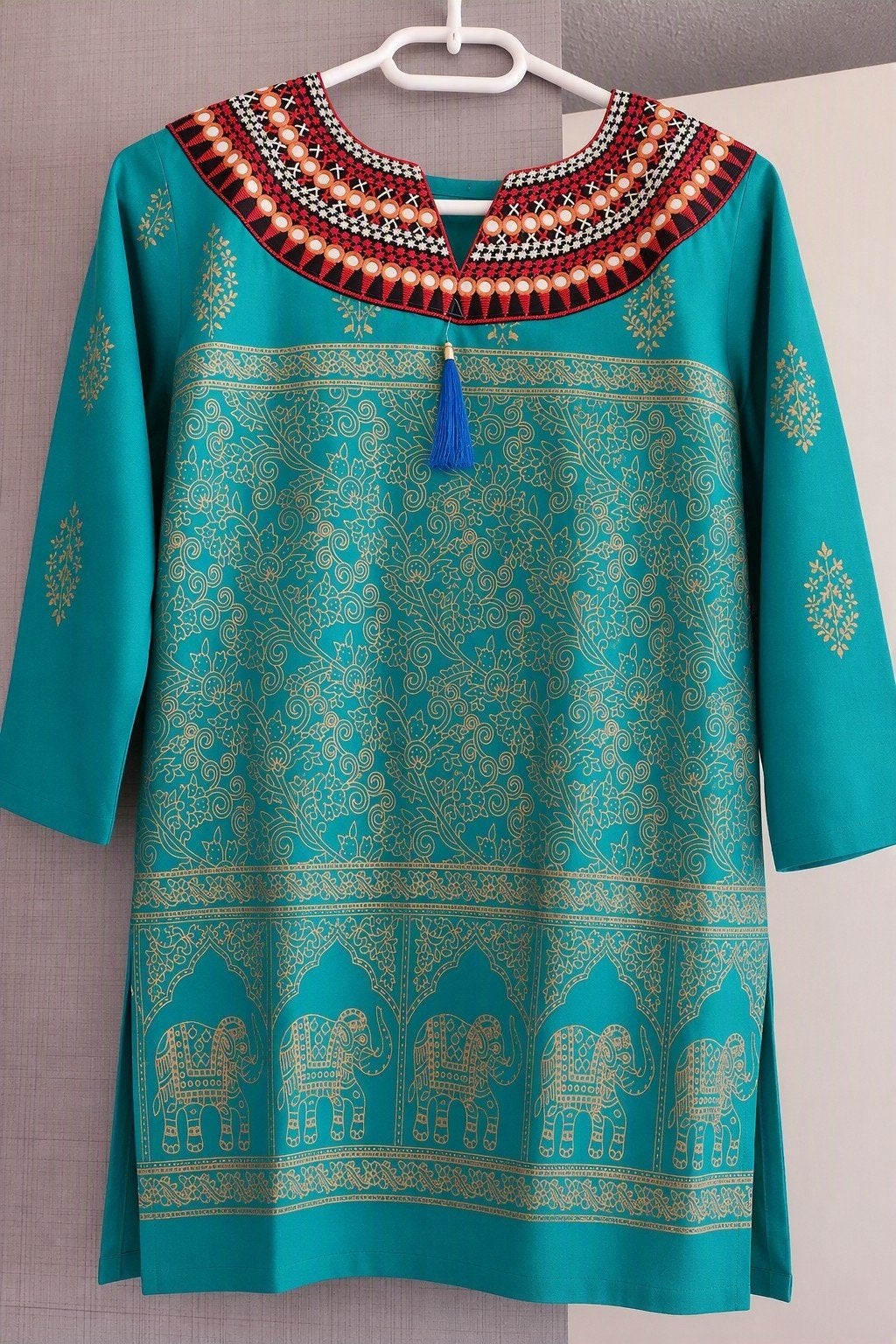 Indiase kurti groen met gouden print, maat 40, Maat 38/40 (M), Verzenden, Nieuw, Lange mouw