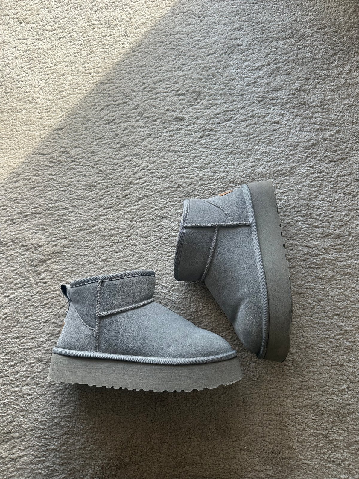 Uggs platform grijs, Verzenden, Nieuw, Grijs, Lage of Enkellaarzen