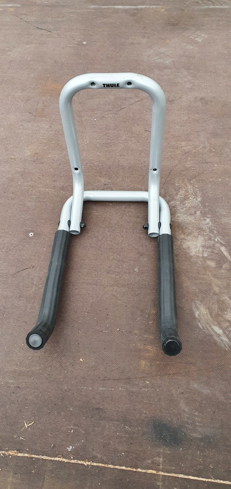 nieuwe Thule muurbeugel 40 kg wandhaak 9771 fietsbeugel, Ophalen of Verzenden, Zo goed als nieuw