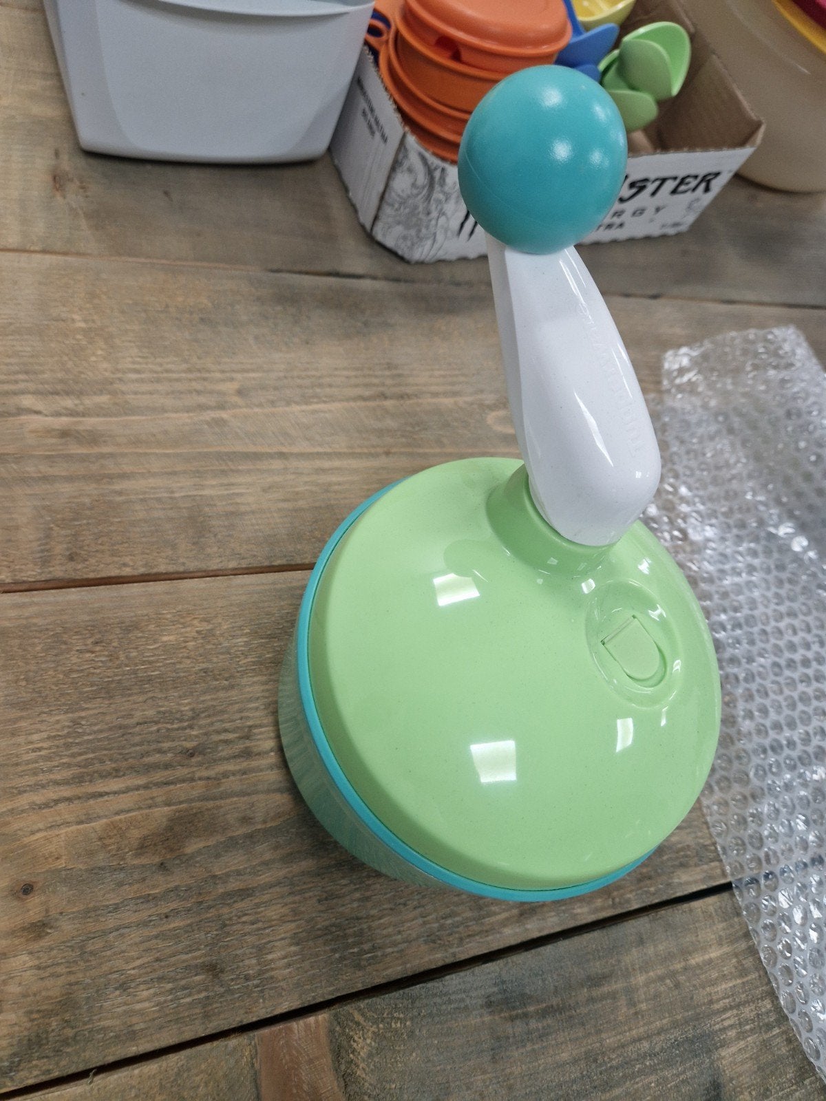 Tupperware Quick Chef - Groentehakker en Mixer, Gebruikt, Overige typen, Ophalen of Verzenden, Met deksel